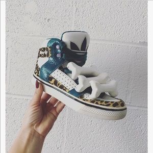 jeremy scott shoes bones